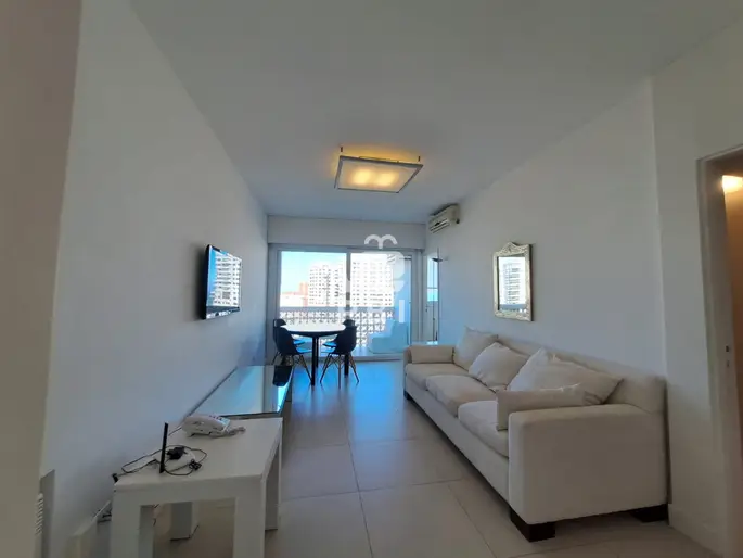 Venta de Apartamento 2 DORMITORIOS Playa Mansa  -  Vanguardia - Ref : PBI13333