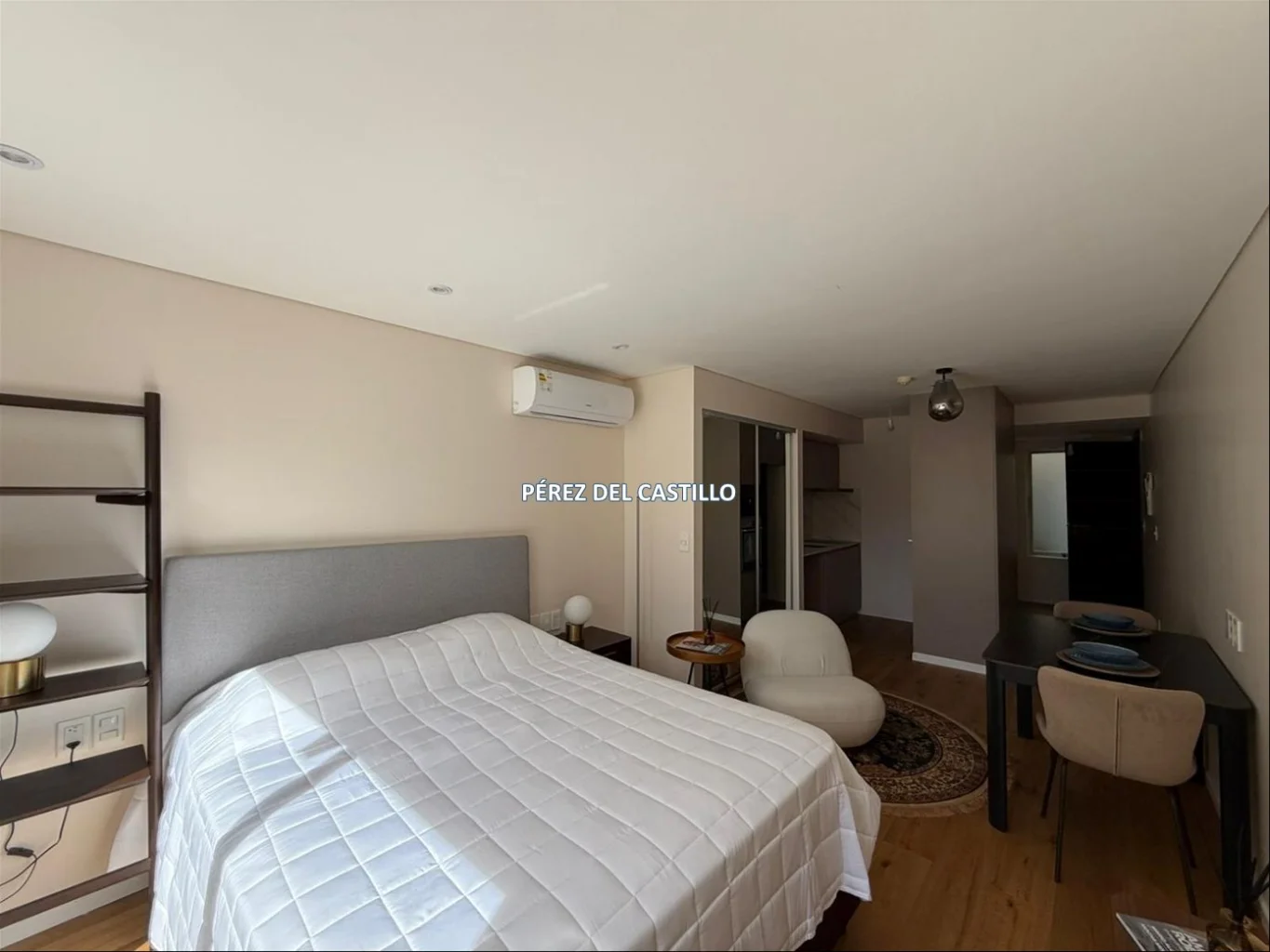 Apartamento en Carrasco, propiedad 222517 -Imagen 2