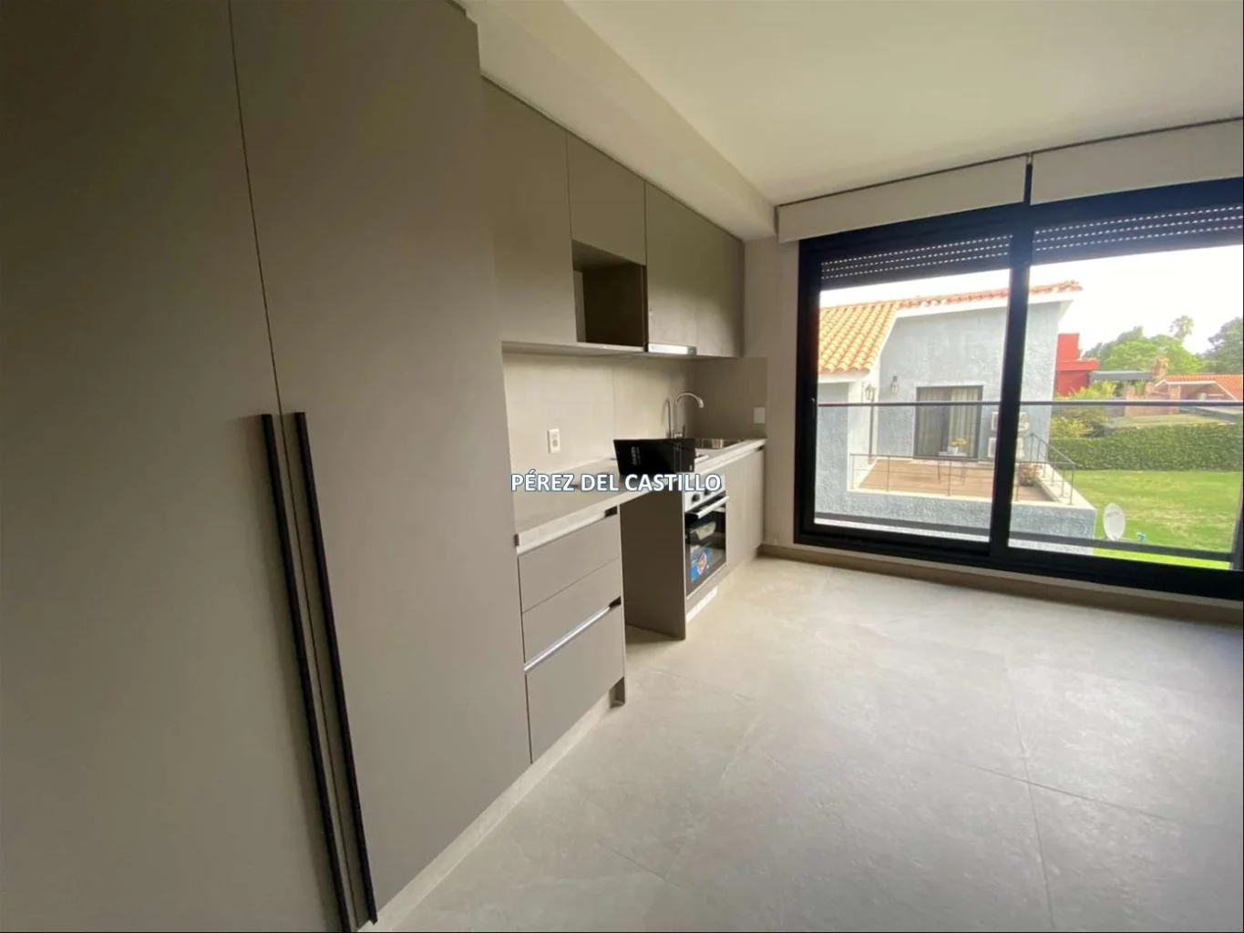 Apartamento en Carrasco Norte, propiedad 276591 -Imagen 2