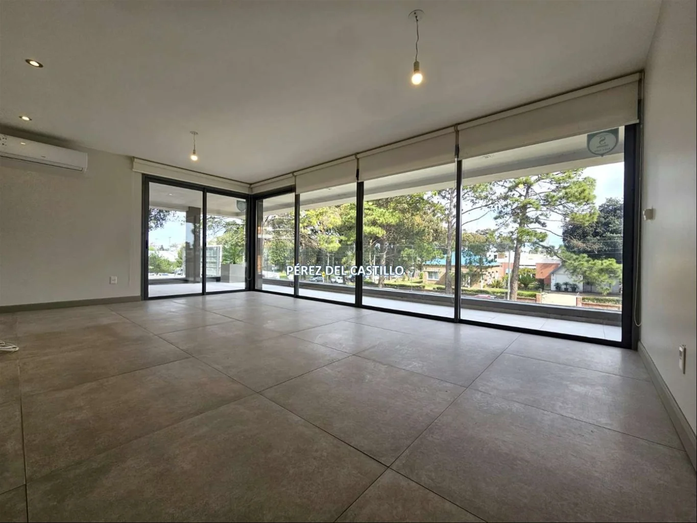 Apartamento en Carrasco, propiedad 283745 -Imagen 1