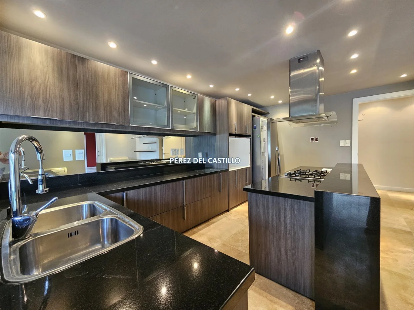 Apartamento en Carrasco, propiedad 300029 -Imagen 12