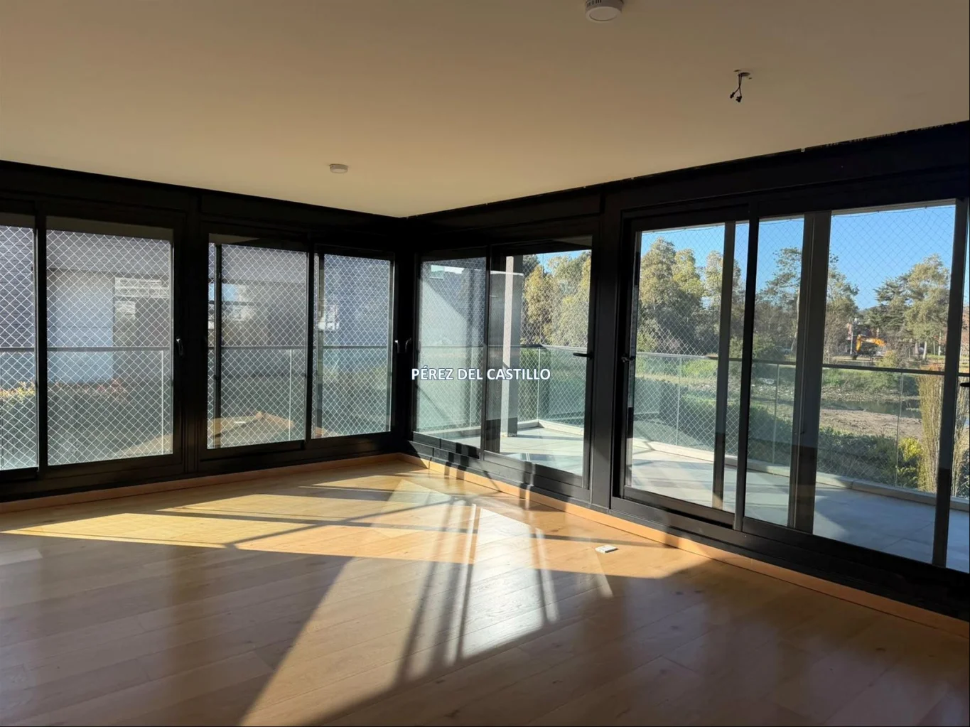 Apartamento en Jardines de Carrasco, propiedad 301372 -Imagen 3