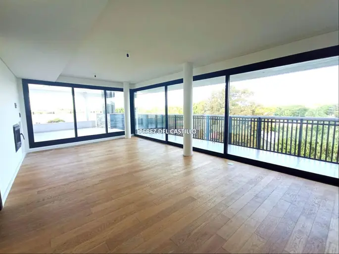 Venta Apartamento Carrasco Norte 3 Dormitorios 3 Baños Garaje