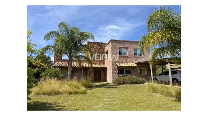 Casa en Viñedos de La Tahona 3 Dormitorios + Servicio