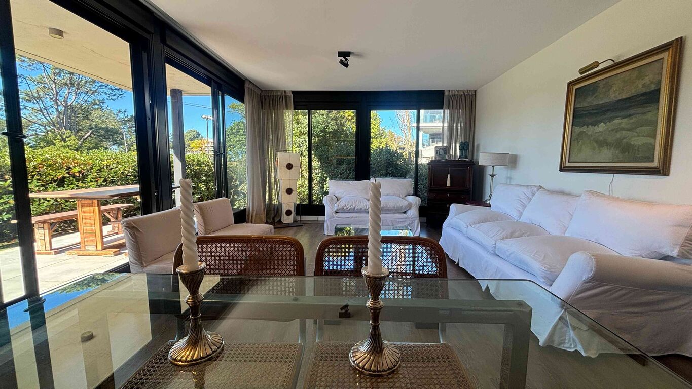 Apartamento en Carrasco, propiedad 273160 -Imagen 2