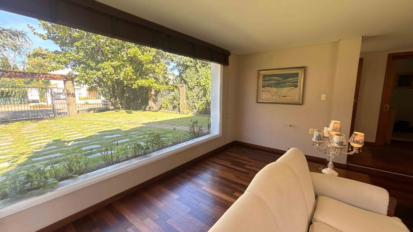 Casa en Carrasco, propiedad 275097 -Imagen 1