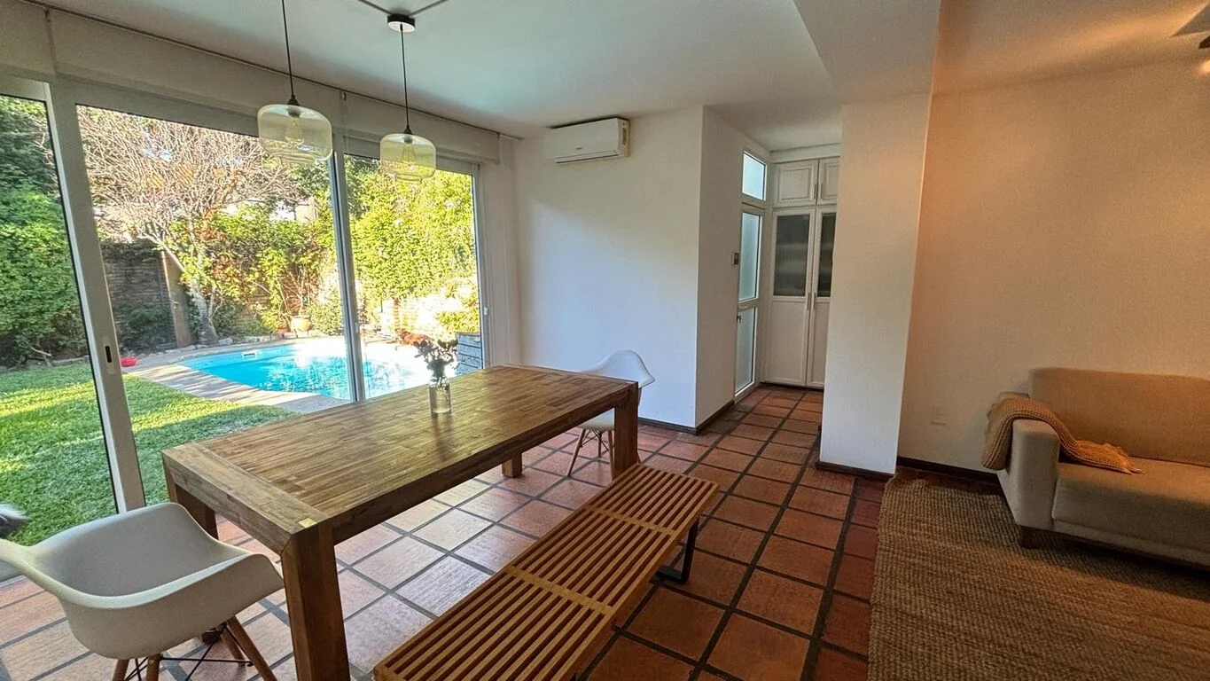 Casa en Jardines de Carrasco, propiedad 298624 -Imagen 1