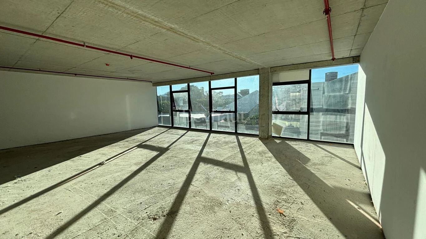 Oficina en Carrasco, propiedad 93872 -Imagen 2