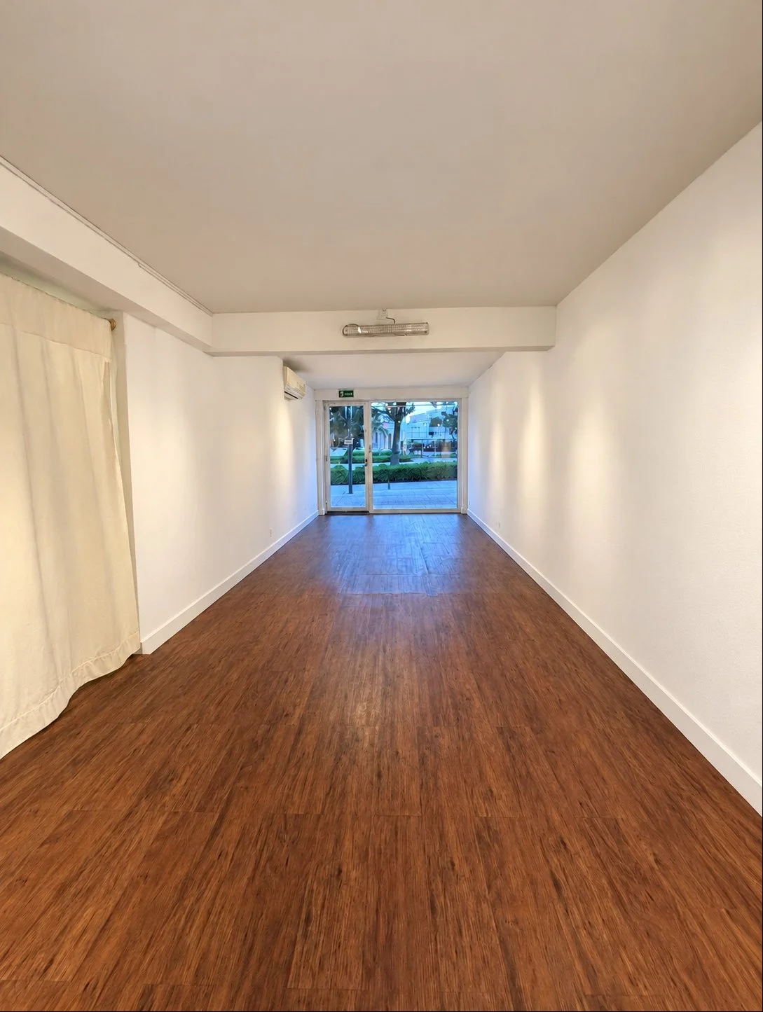 Local en Carrasco, propiedad 301549 -Imagen 9