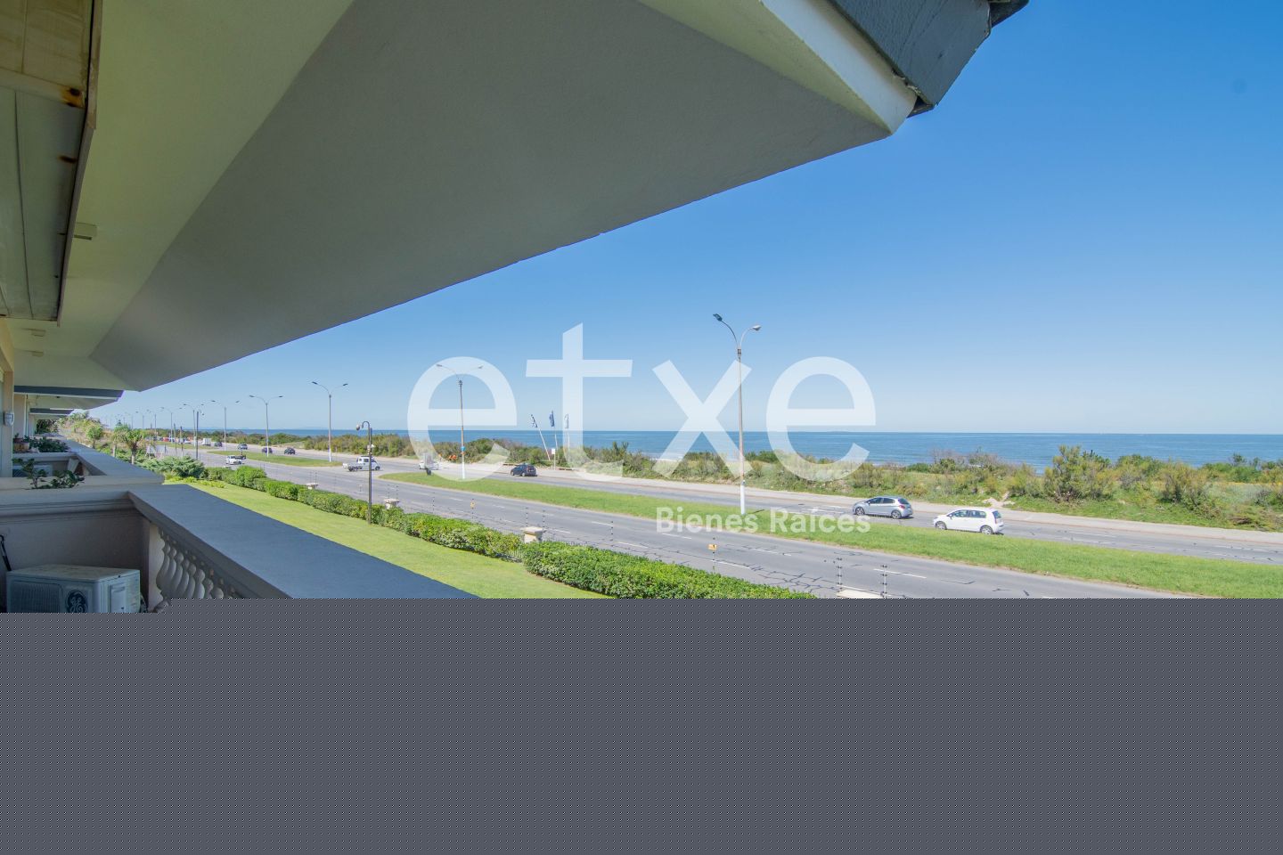 Apartamento en Carrasco, propiedad 273137 -Imagen 1