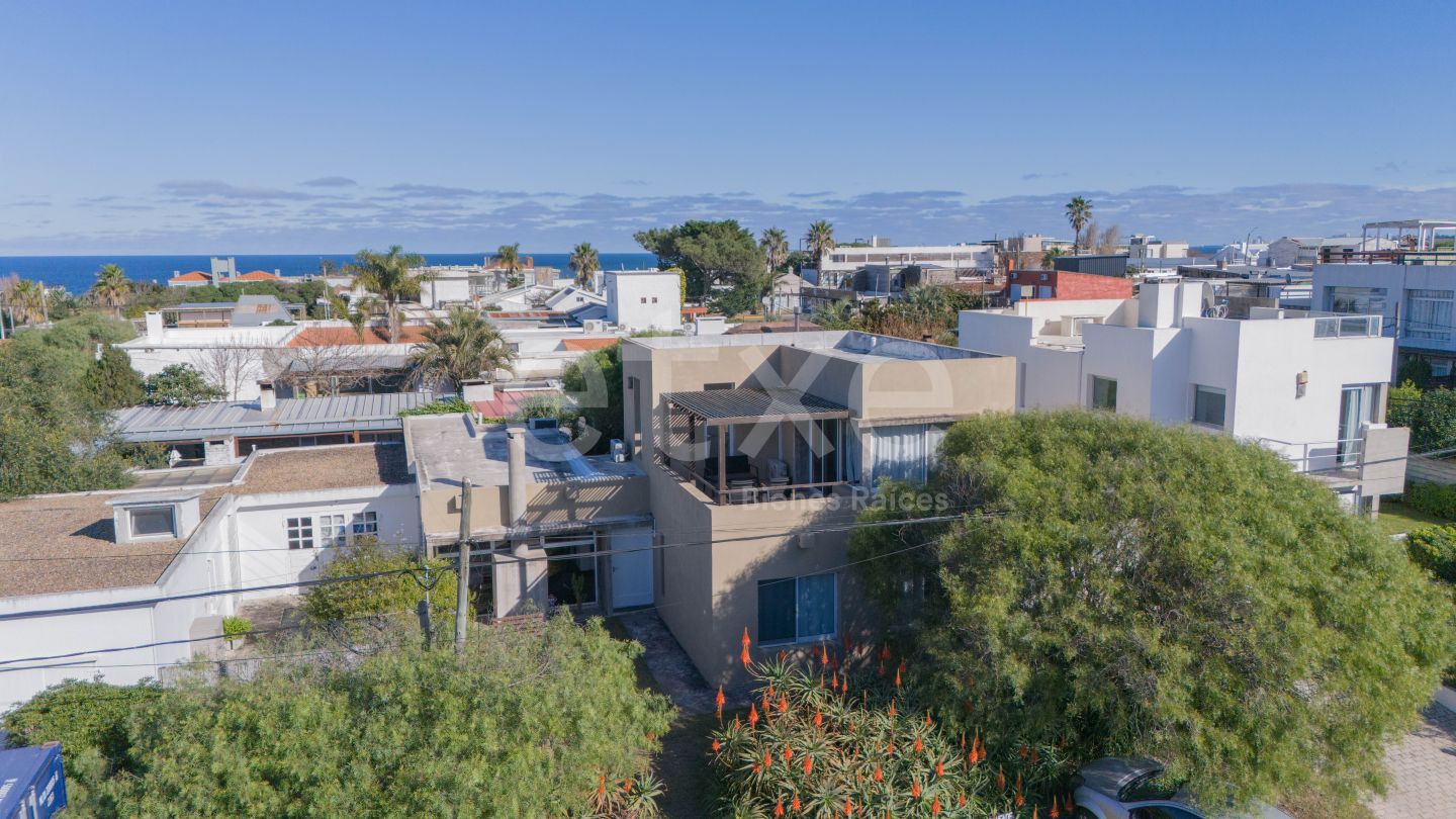 Casa en Manantiales, propiedad 273144 -Imagen 2