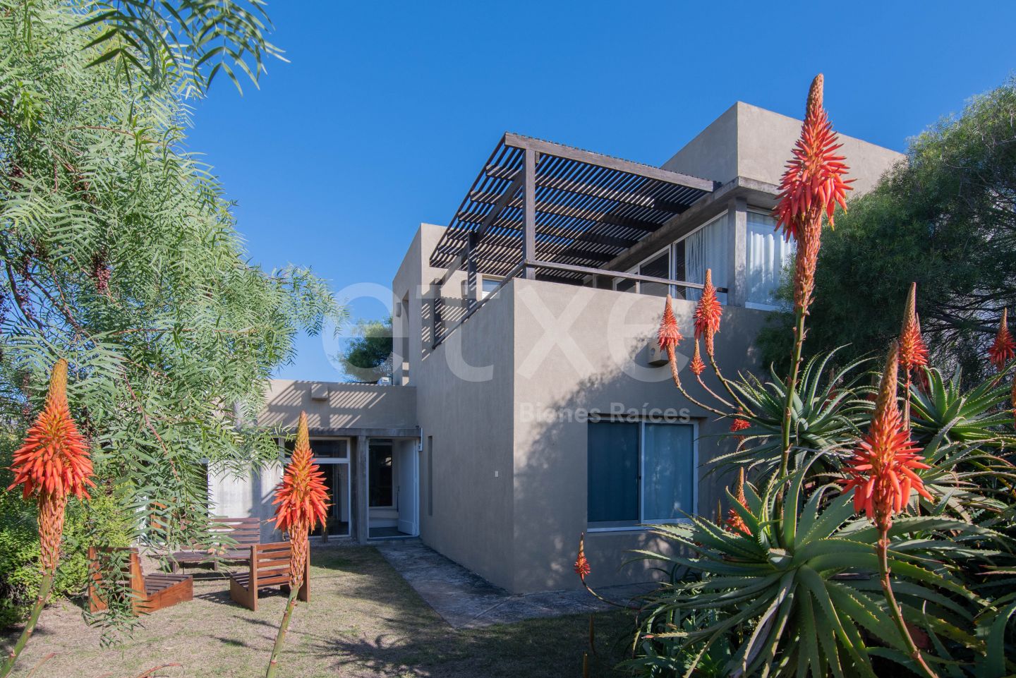 Casa en Manantiales, propiedad 273144 -Imagen 1