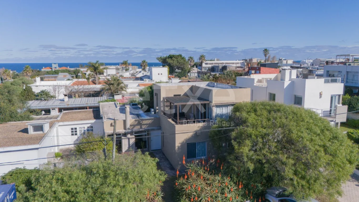 Casa en Manantiales, propiedad 273144 -Imagen 2