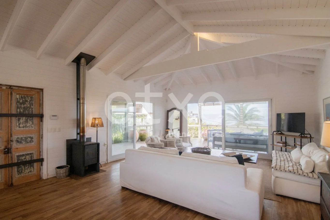 Casa en La Pedrera, propiedad 284328 -Imagen 2