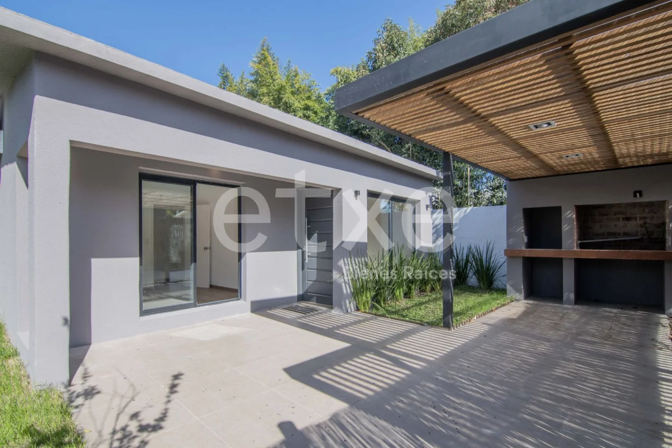 Casa en Carrasco Norte, propiedad 295814 -Imagen 2