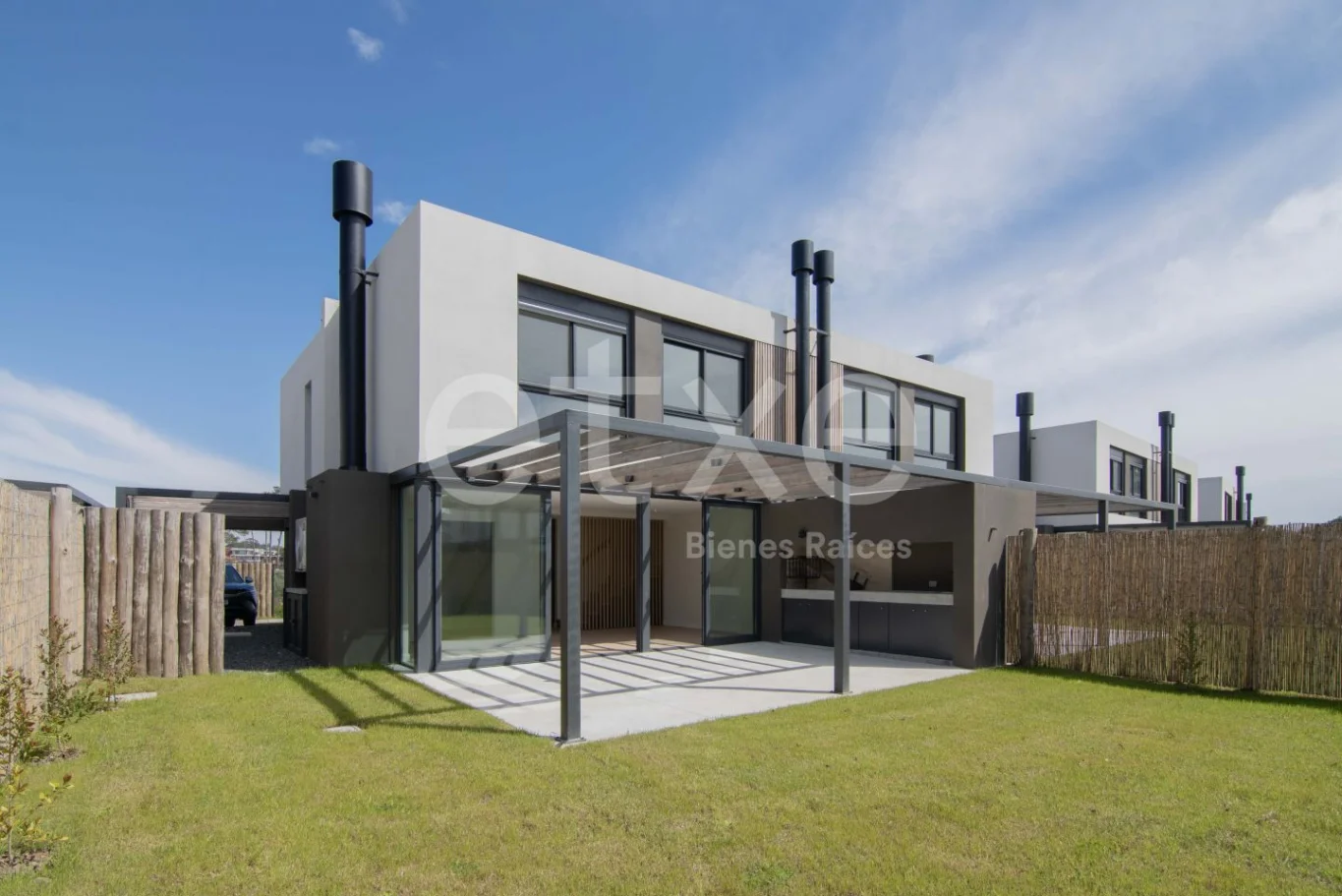 Casa en Parque Miramar, propiedad 296520 -Imagen 1