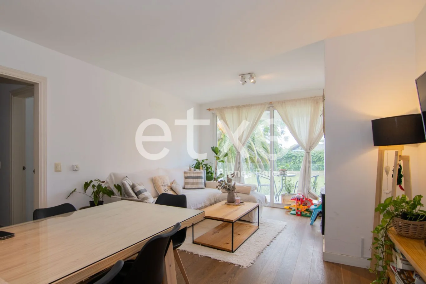Apartamento en Carrasco, propiedad 300327 -Imagen 4