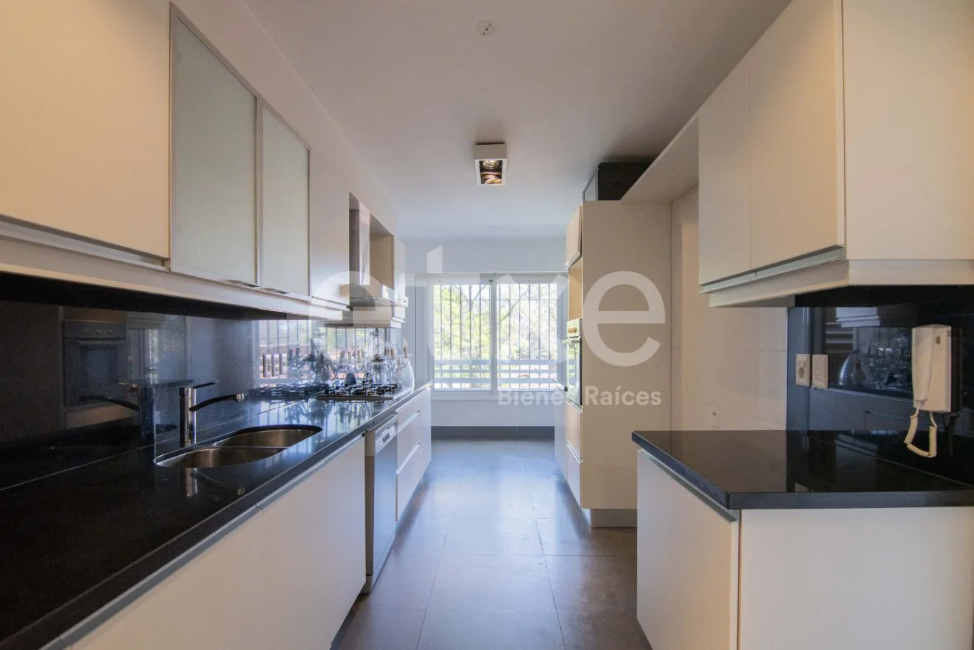 Apartamento en Carrasco, propiedad 300602 -Imagen 10