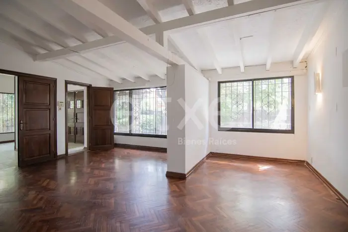 Casa en Alquiler Carrasco Lawn Tennis Woodlands