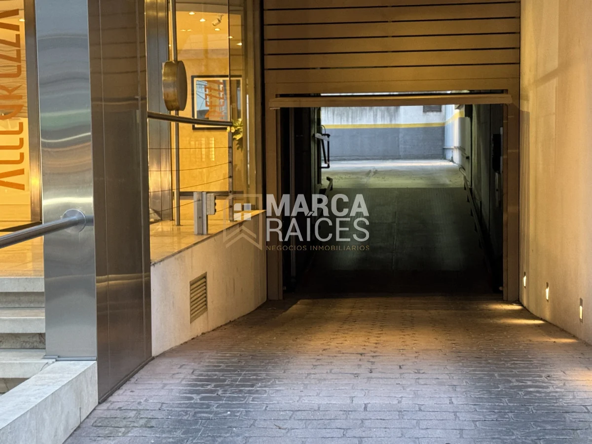 Garage en Pocitos, propiedad 297642 -Imagen 3