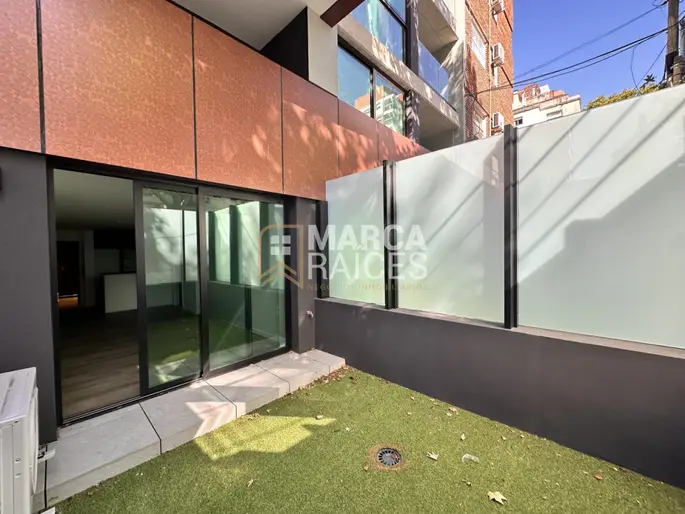 Venta Apartamento monoambiente a estrenar con patio Punta Carretas Montevideo
