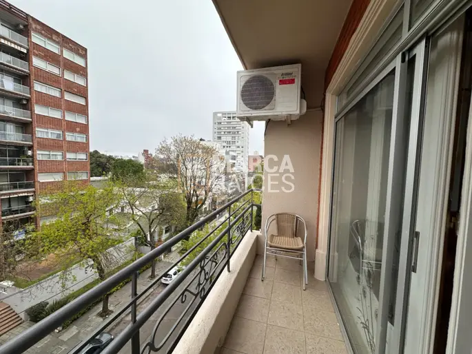 Alquiler Apartamento 2 Dormitorios Amoblado Pocitos Montevideo