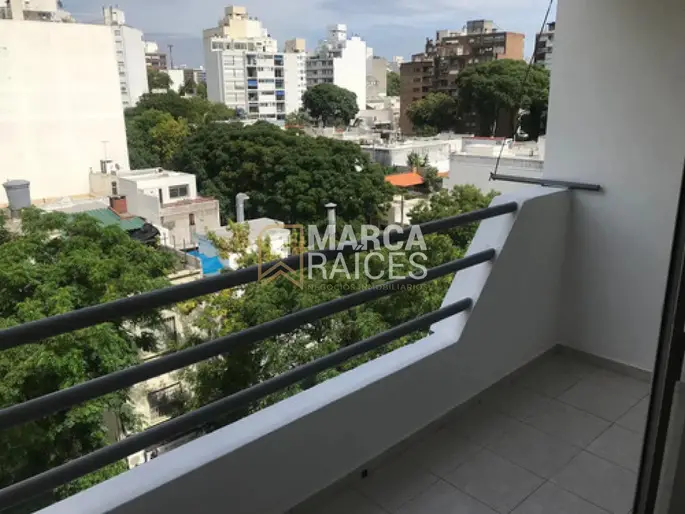 Alquiler Apartamento 1 Dormitorio Cocina Definida Balcon Vestidor Garage