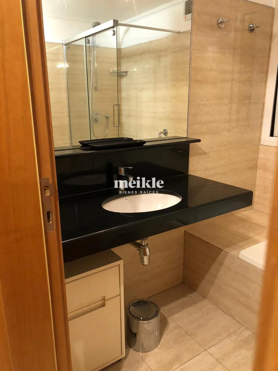 Apartamento en La Caleta, propiedad 112635 -Imagen 12