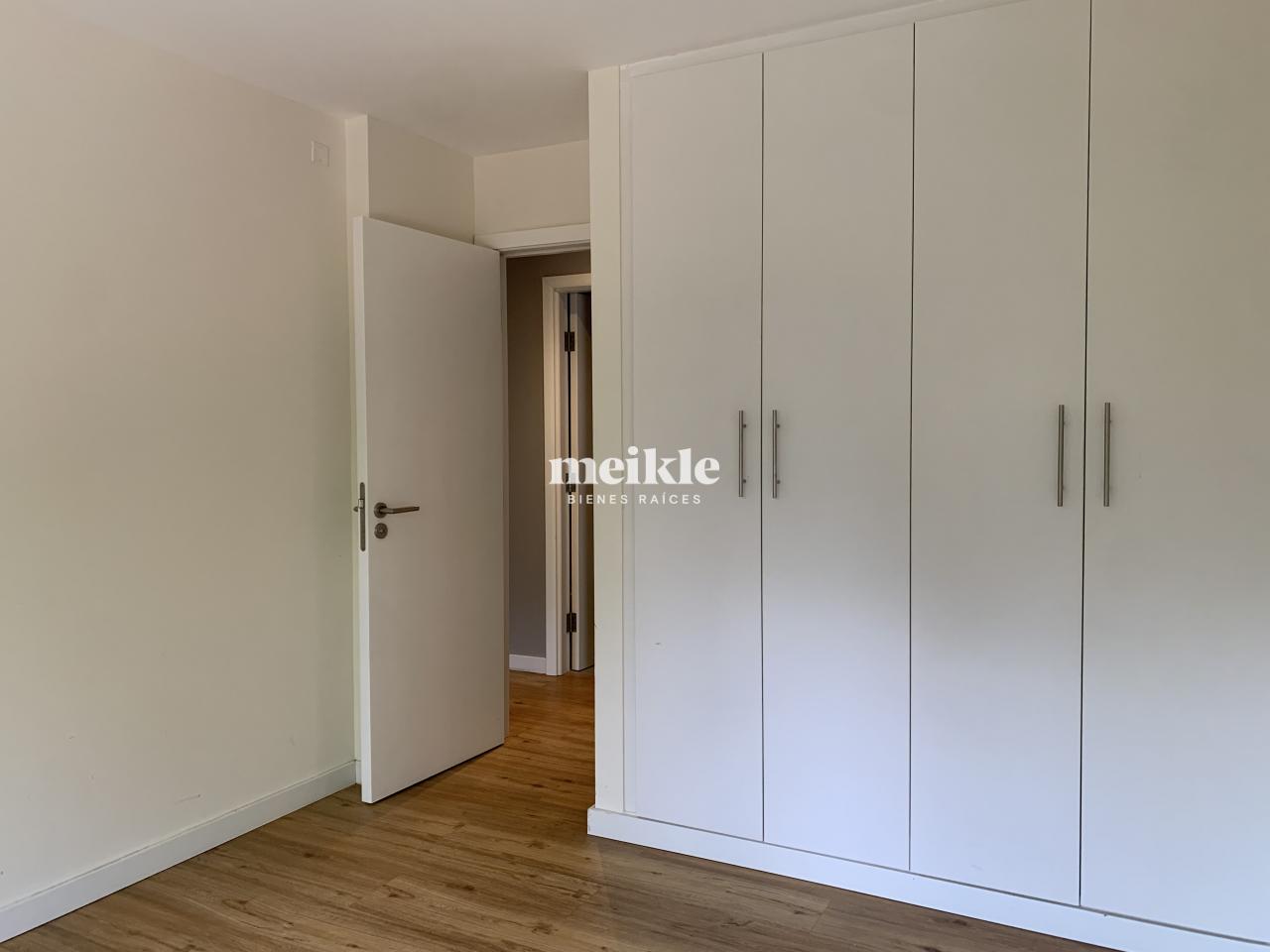 Apartamento en La Caleta, propiedad 272925 -Imagen 8