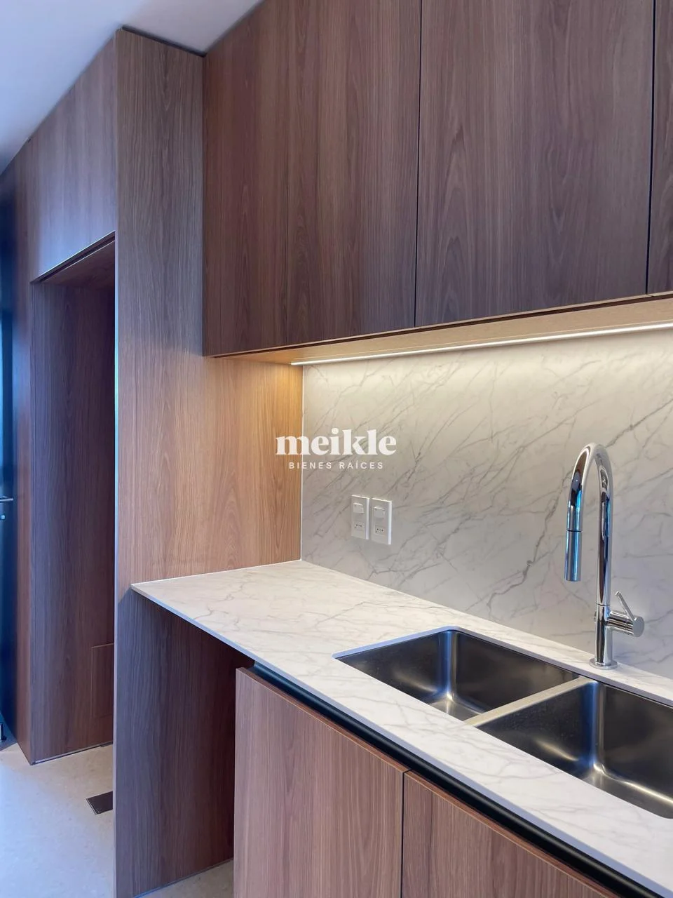 Apartamento en La Caleta, propiedad 95126 -Imagen 3
