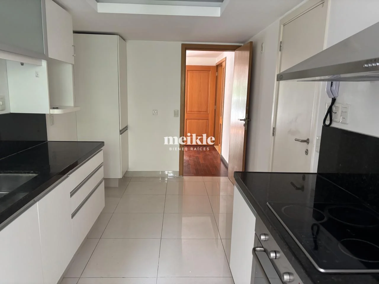 Apartamento en La Caleta, propiedad 95131 -Imagen 17
