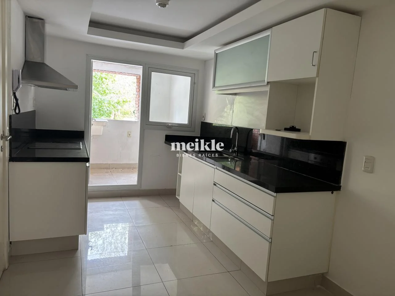 Apartamento en La Caleta, propiedad 95131 -Imagen 18