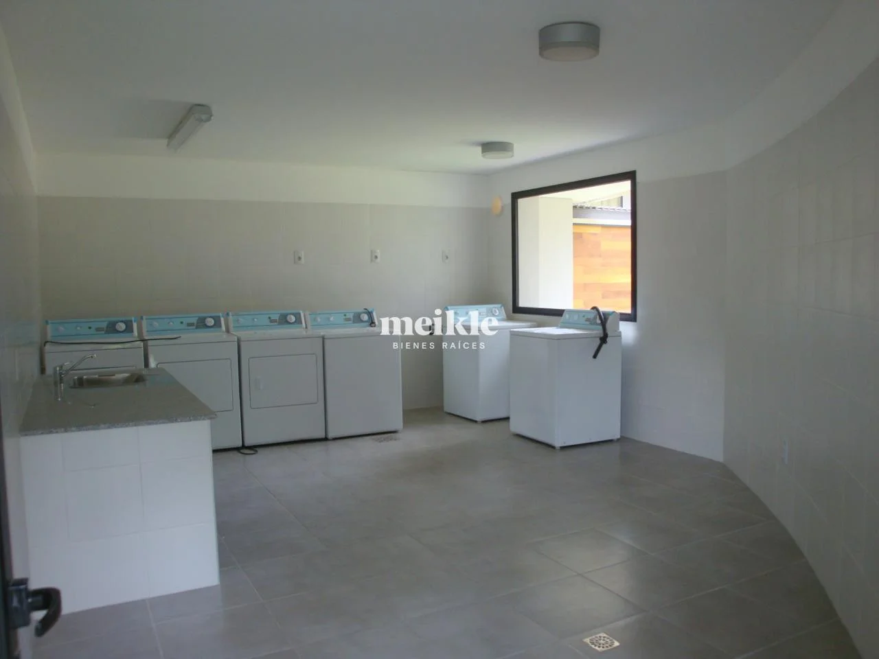 Apartamento en La Caleta, propiedad 95204 -Imagen 8