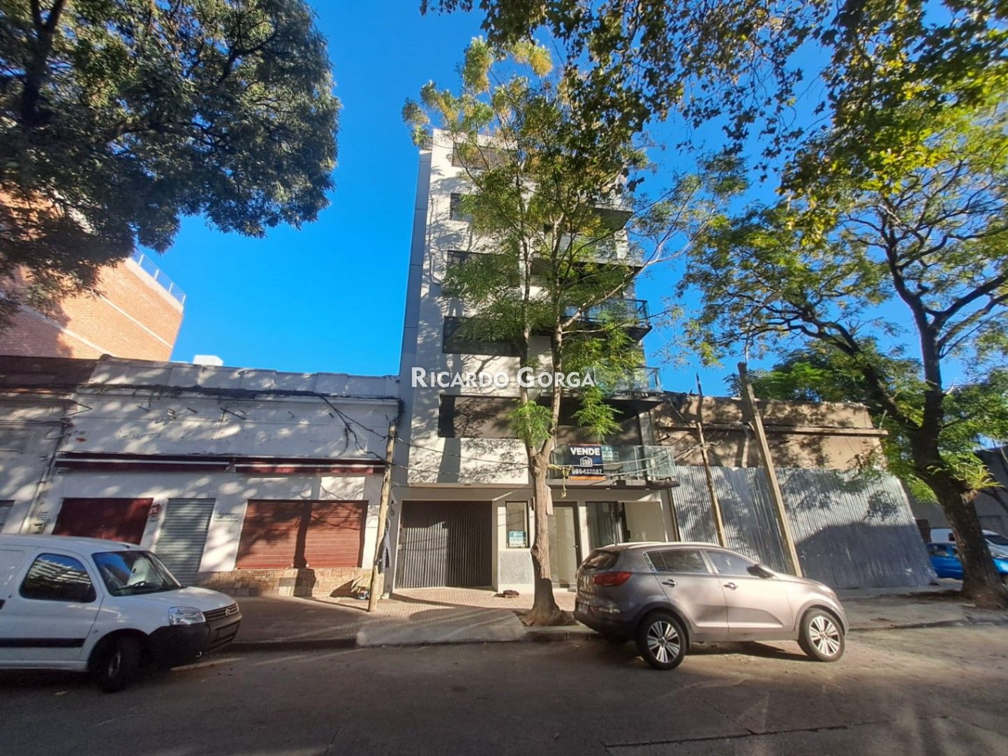 Terreno en Tres Cruces, propiedad 273715 -Imagen 2