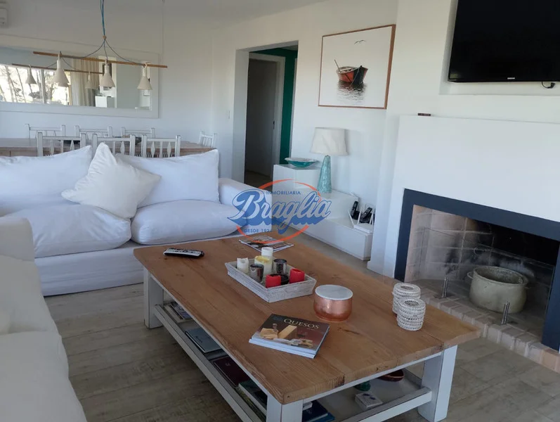 Apartamento en La Brava, propiedad 198291 -Imagen 3