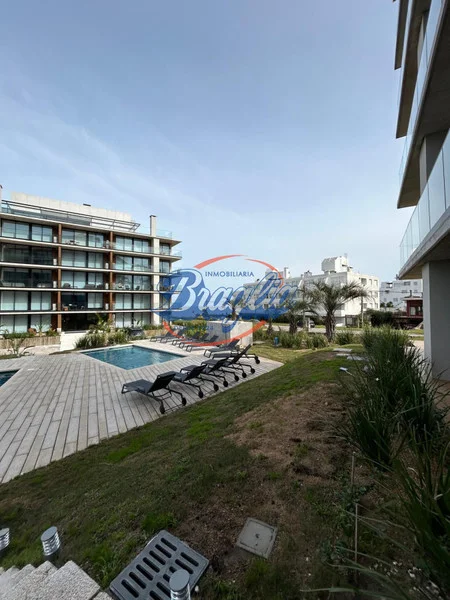 Apartamento en Pinares, propiedad 283888 -Imagen 3