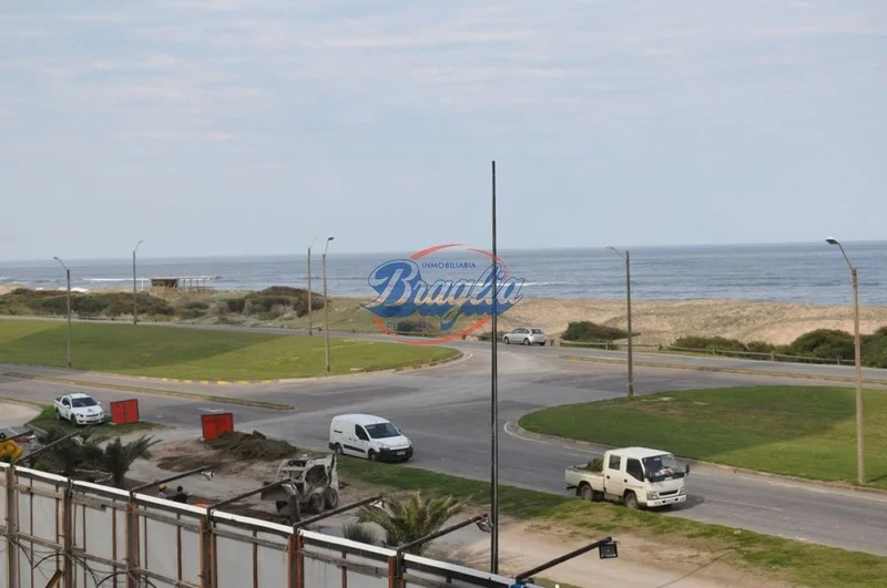 Apartamento en La Brava, propiedad 98349 -Imagen 2