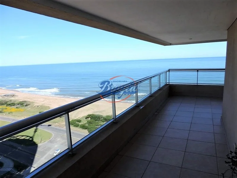 Apartamento en La Brava, propiedad 98353 -Imagen 6