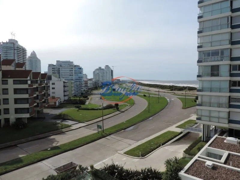 Apartamento en La Brava, propiedad 98373 -Imagen 2