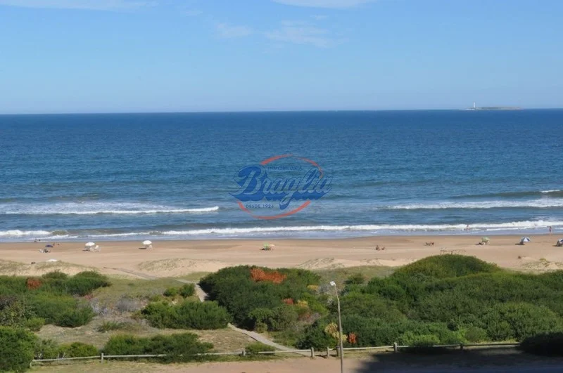 Apartamento en La Brava, propiedad 98388 -Imagen 3