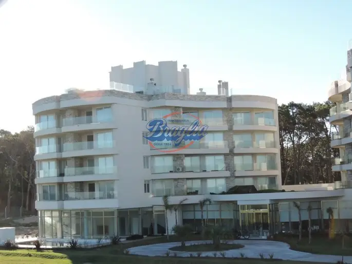 Apartamento Venta en Pinares