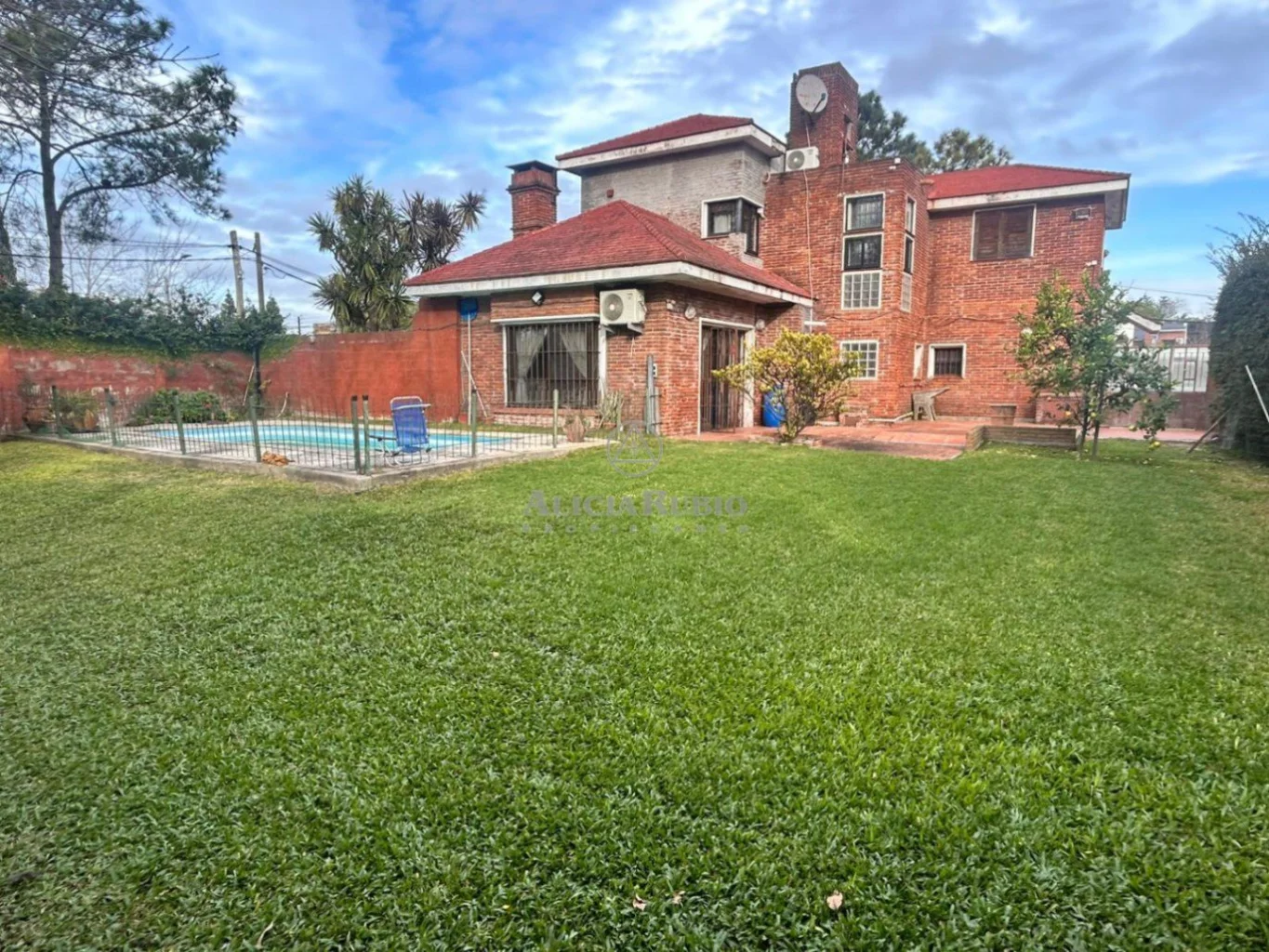 Casa en Carrasco, propiedad 273759 -Imagen 1