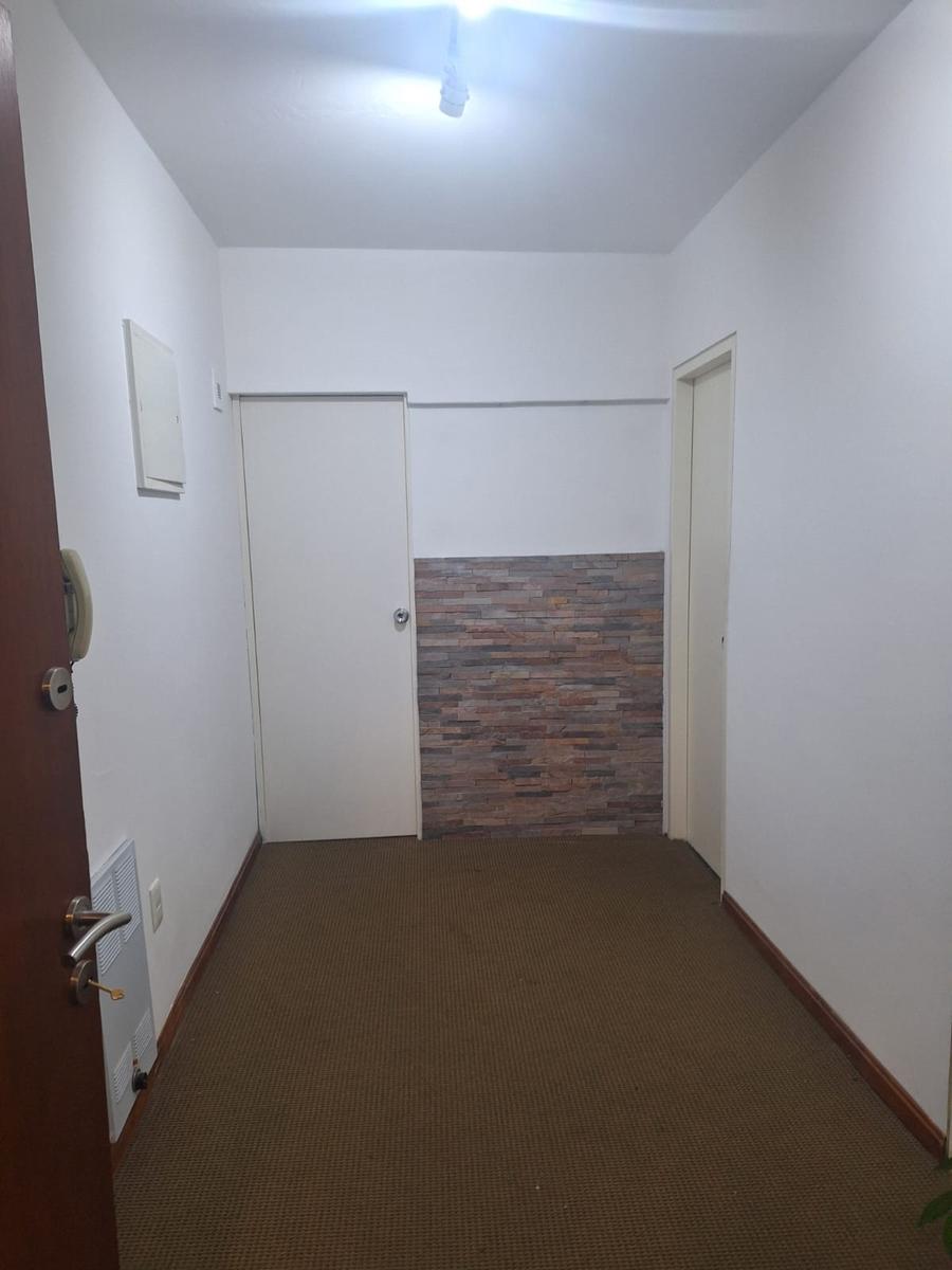 Oficina en Ciudad Vieja, propiedad 241371 -Imagen 11