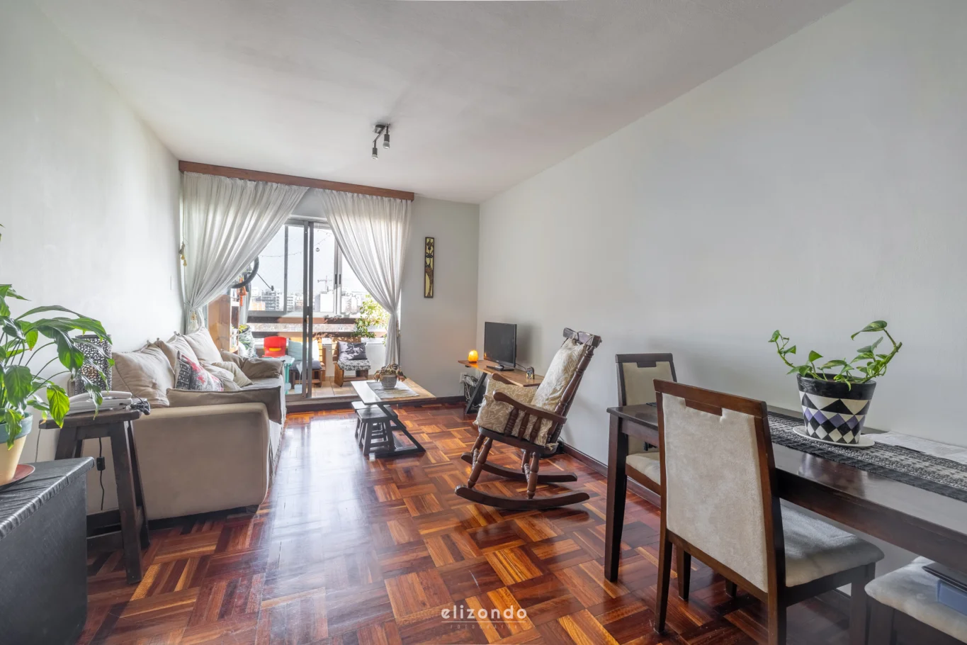 Apartamento en Cordón Sur, propiedad 277635 -Imagen 1