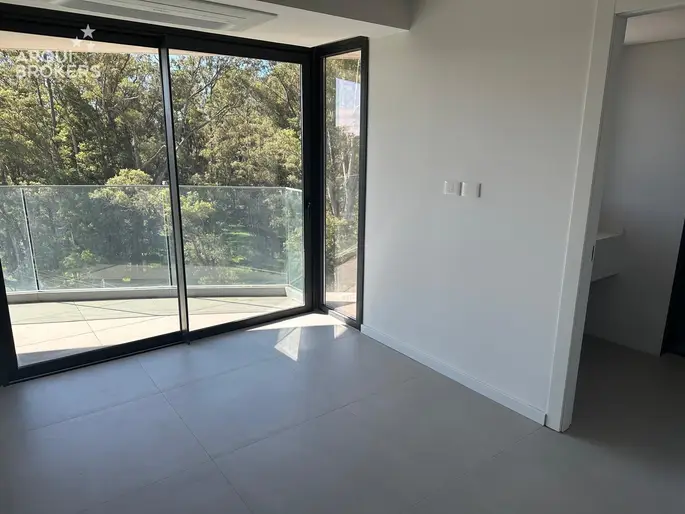 Apartamento de dos dormitorios en venta en Parque Roosevelt - 902