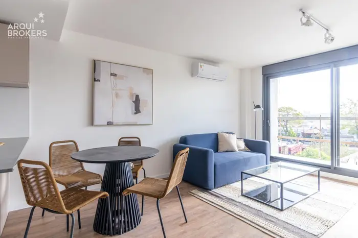 Apartamento de dos dormitorios en venta en Buceo - 1304