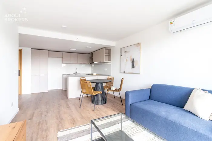 Apartamento de dos dormitorios en venta en Buceo - 1704