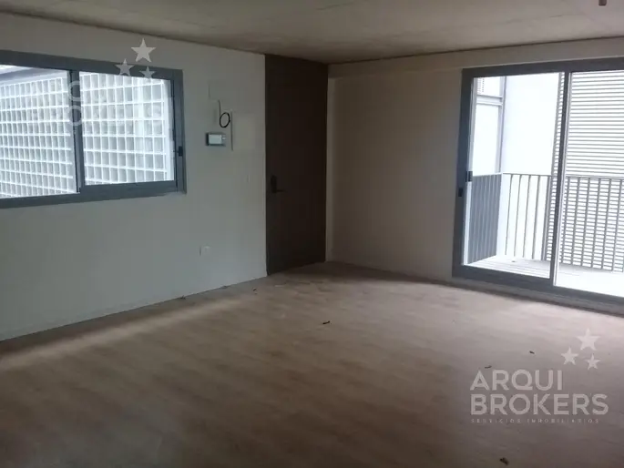 Apartamento de 2 dormitorios en venta con renta en Centro - 308