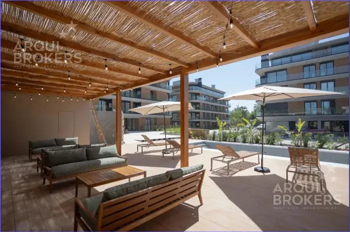 Apartamento de tres dormitorios en venta en Barra de Carrasco - 105