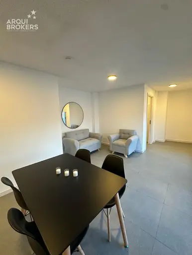 Apartamento de un dormitorio en alquiler en Tres Cruces - 603
